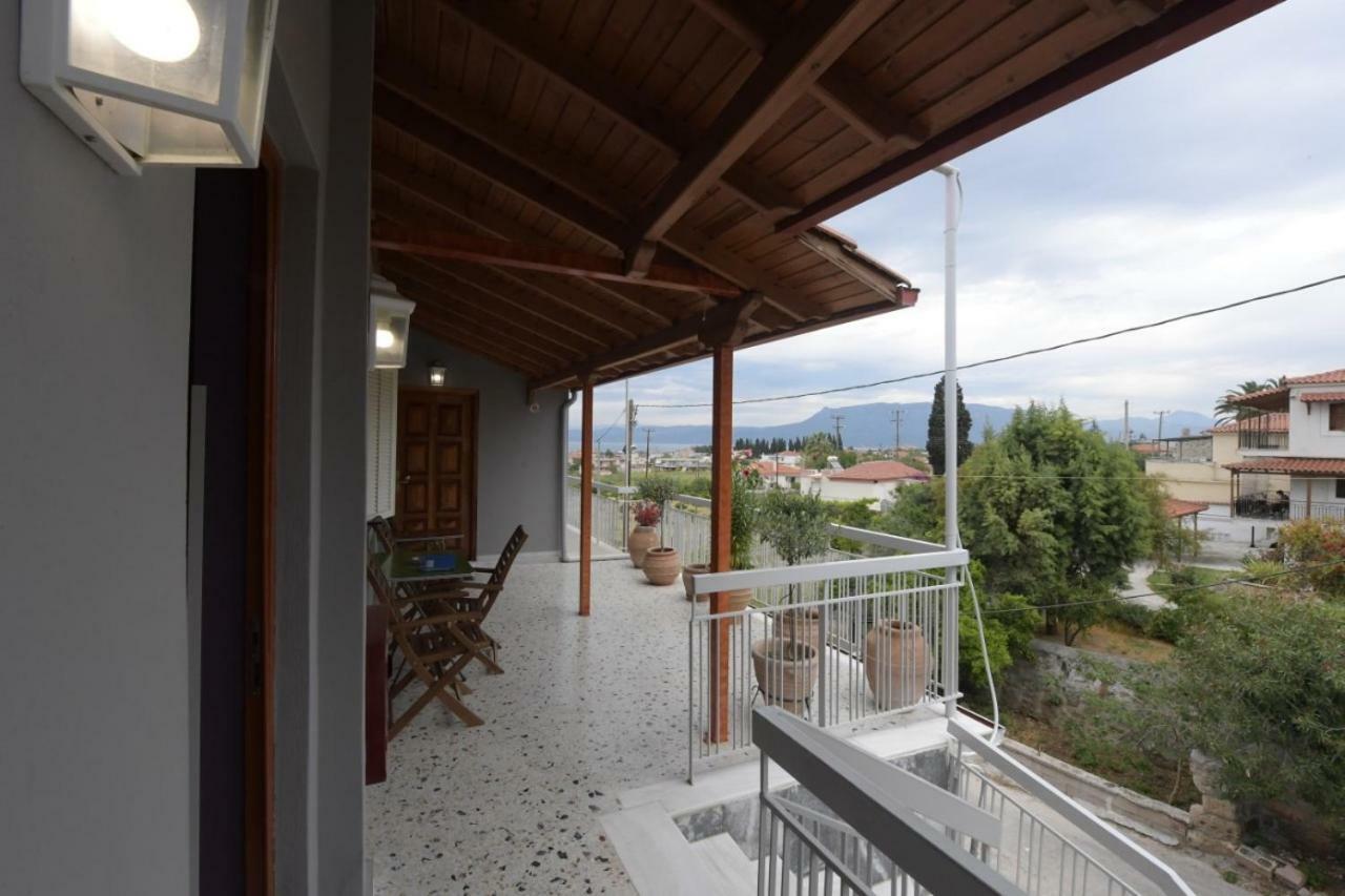 Tassos Rooms Corinth Exterior photo